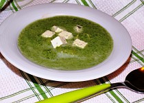 Mangoldová ( špenátová ) polévka s tofu