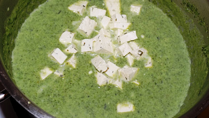 Mangoldová ( špenátová ) polévka s tofu