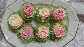 Muffiny s růží