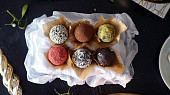 Raw čokoládové brownies s mandlemi