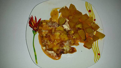 Řízky à la pizza, hotove na taniery