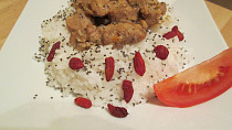 Sójové kostky na hořčici s rýží a chia semínky