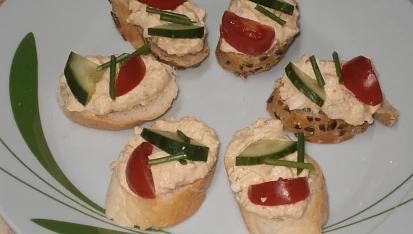 Tofu česneková pomazánka
