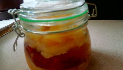 Tvarůžková pomazánka v pivě s chilli paprikou