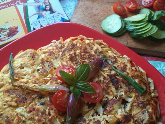 Zapečené štíhlé nudle (šmakoun) Zapečené štíhlé nudle (šmakoun)