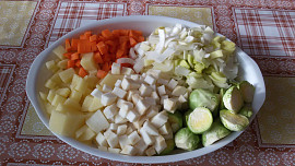 Zeleninová s vločkami - polévka