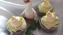 Bezlepkové muffiny s avokádovým krémem