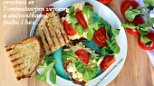Crostini se 7-minutovým vejcem a ančovičkami