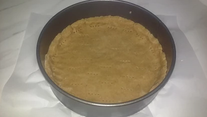Jablečný karamelový koláč