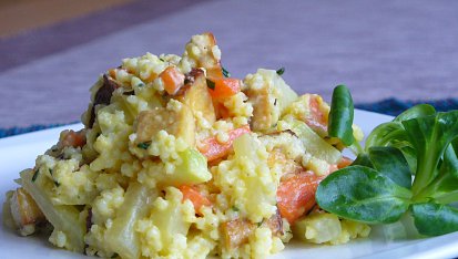 Jáhly s mrkví, kedlubnem a tofu