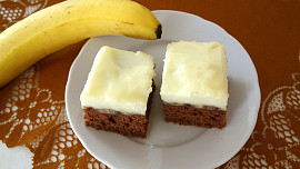 Pudinkové řezy s banánem bez lepku, mléka a vajec