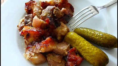Výpečky z vepřového kolene
