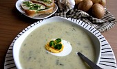 Bramborovo - česneková krémová polévka