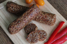 RAW klobása