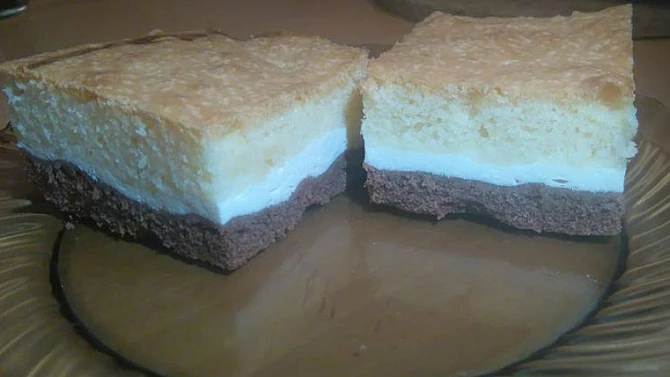 Tříbarevná buchta (Ala)