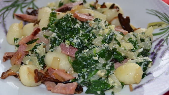 Gnocchi se špenátem z medvědího česneku, Chnocchi  se špenátem z medvědího česneku