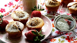 Jahodové muffiny z rýžové mouky