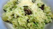 Krémové risotto s chřestovým pestem