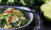 Thajský salát z ředkve a okurky