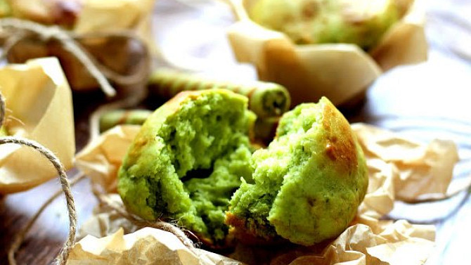 Tvarohové matcha muffiny