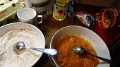 Mrkvové muffiny s mozzarellovým středem