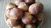 Sladké bulky s brusinkami