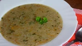 Česnečka s krupkami