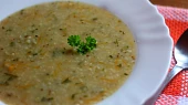Česnečka s krupkami