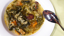 Kapustová polévka - portugalská inspirace