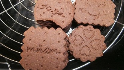 Otoč, oblíž, omliekuj -OREO