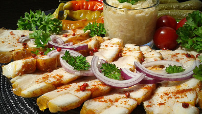 Paprikový ovar (lalok) s vejmrdou