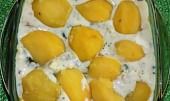 Zapečené brambory se špenátem a sýrem