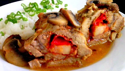 Závitky z krkovice s mozzarellou na žampionech