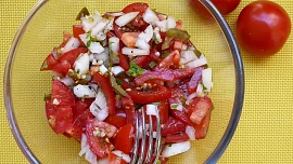 Pico de Gallo - salát v barvě mexické vlajky