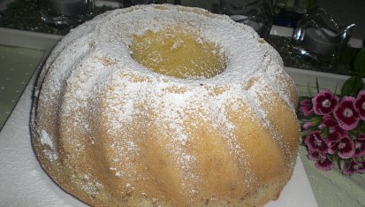 Pomazánková bábovka