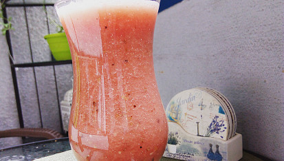 Melounové smoothie s banánem a vlákninou, Snidaně na nastartovani energie, porce skvělého osvěžení