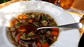 Houbová polévka s pohankou