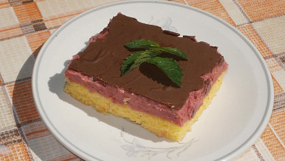 Jahodové řezy Mrož, na řezu