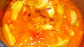 Meruňkovo - jablkovo - mrkvová přesnídávka