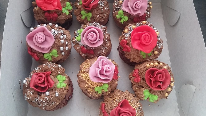 Narozeninové pařížské muffinky, Narozeninové pařížské muffinky:)