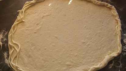 Naše luxus "korbáčková" pizza