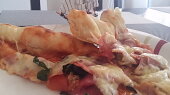 Naše luxus "korbáčková" pizza