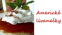 Americké lívanečky se šlehačkovou čepicí