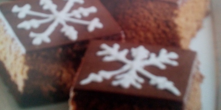Perníkové kostky s čokoládovou polevou