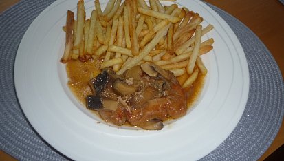 Přírodní kotlet s žampiony