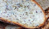 Pšeničný chléb se semínkovou záparou