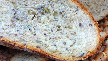 Pšeničný chléb se semínkovou záparou