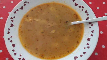 Česneková polévka s pohankou
