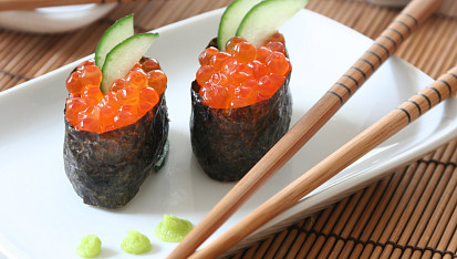 Gunkan sushi