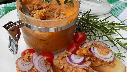 "Rillettes" z pečeného bůčku